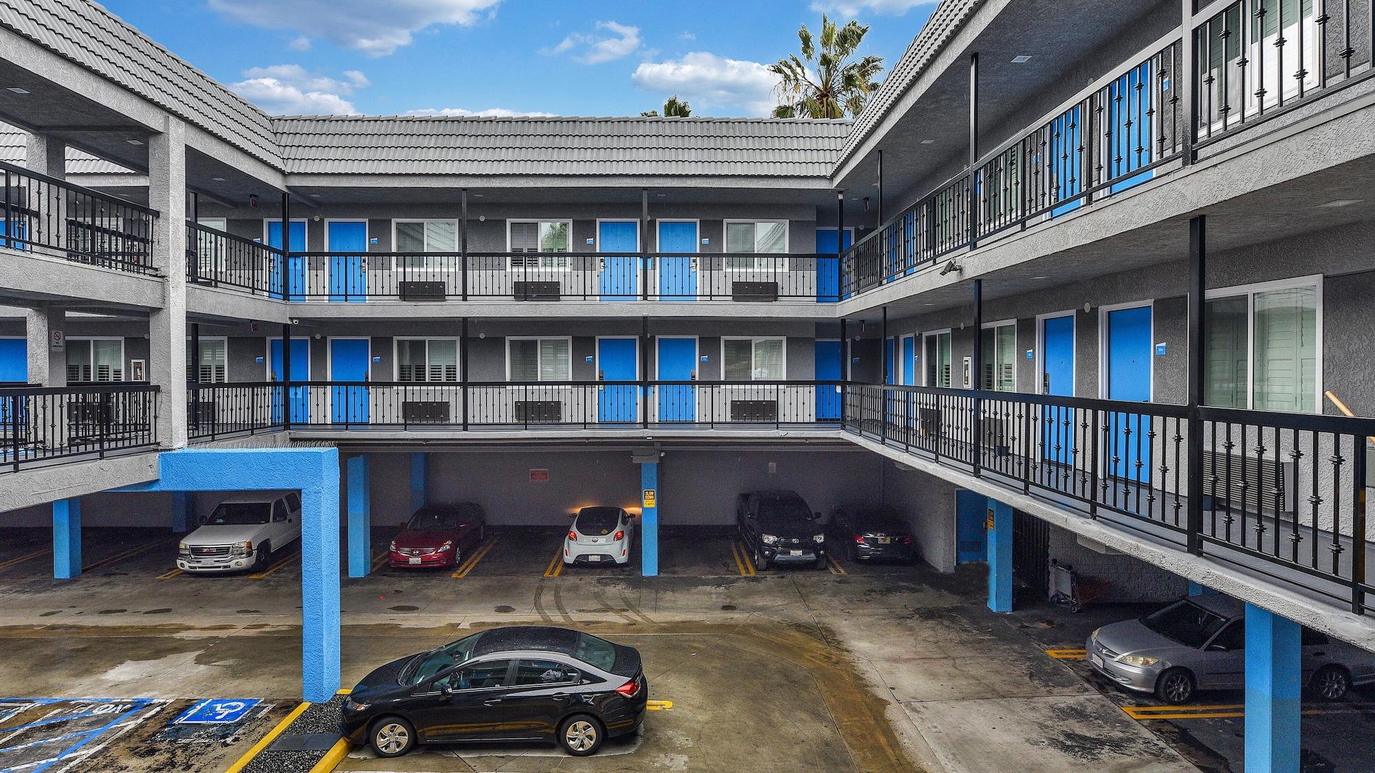 Hollywood Inn Express Lax Inglewood Exterior photo